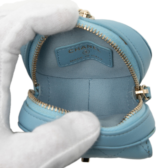 Pre-Loved Chanel Mini Quilted Lambskin CC in Love Heart Necklace Bag - Picture 4 of 8